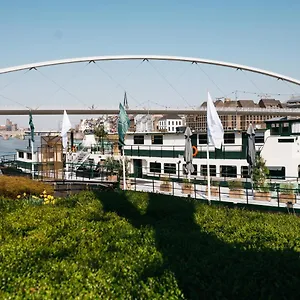 Vandrarhem Botel Maastricht