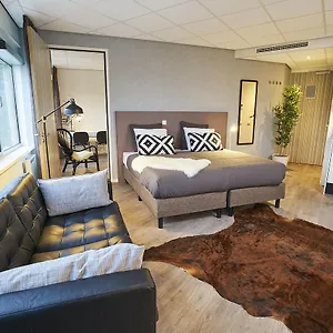 Amrâth Apart-hotel Schiphol 3* Badhoevedorp