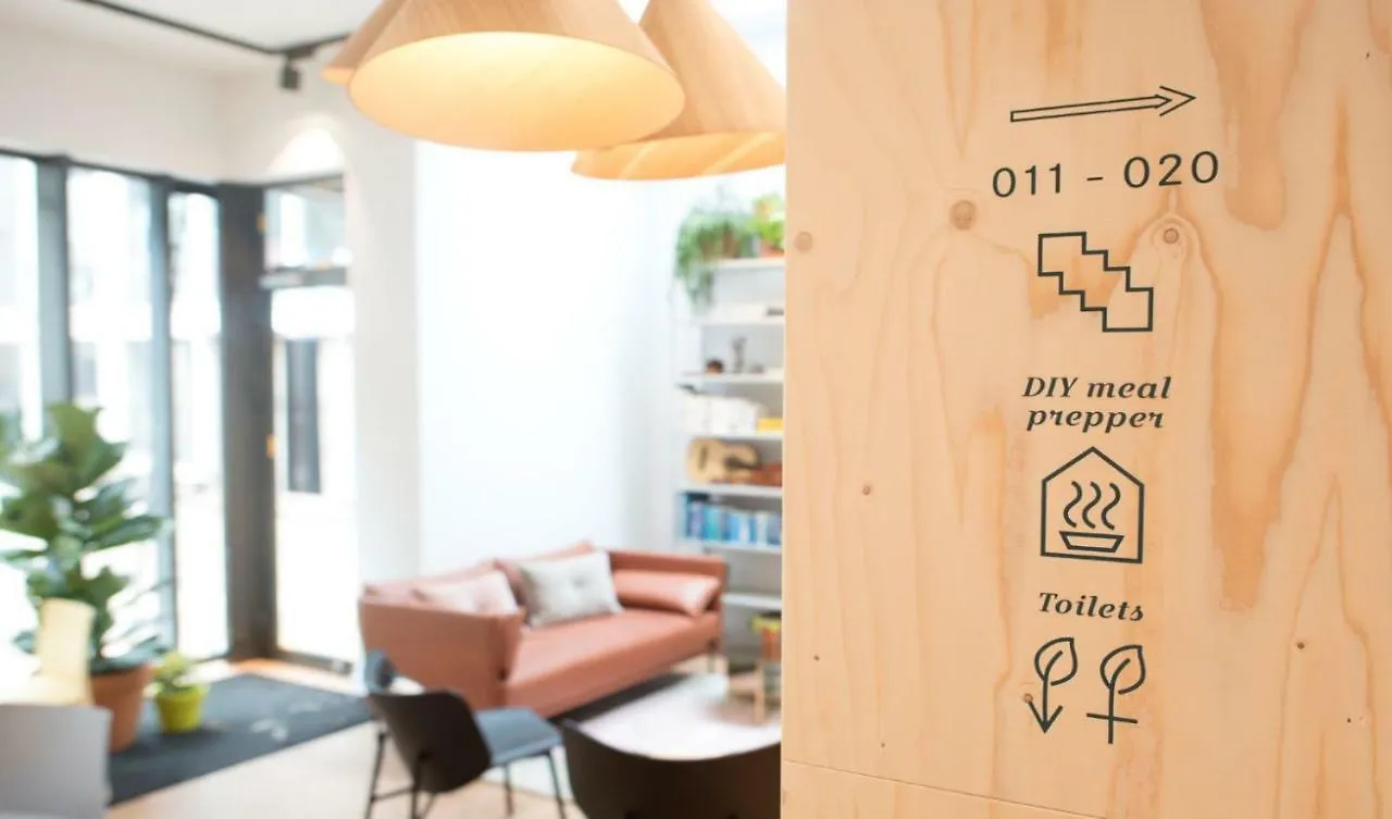 The Green Elephant Hostel & Spa 마스트리흐트